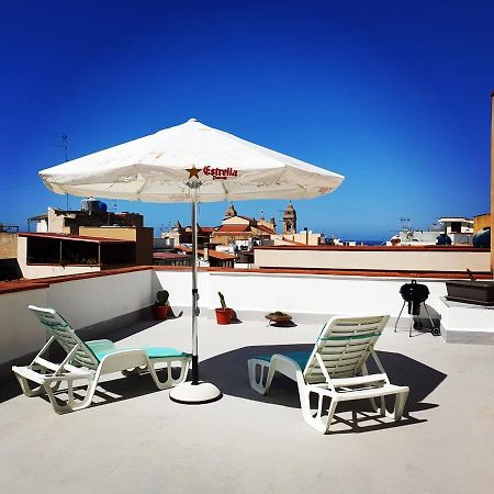 Apartment In The Center تيراسيني المظهر الخارجي الصورة